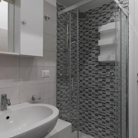 Italianway - Piceno 1 * Milan