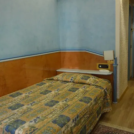 Otel Lido