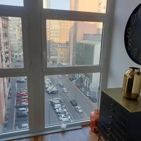 Michelangelo 30 Moderno Vicino Bosco Verticale *