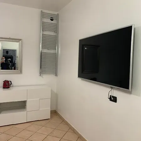 Sansiro47 2* מילאנו