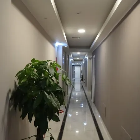 Folen Hotel Milán