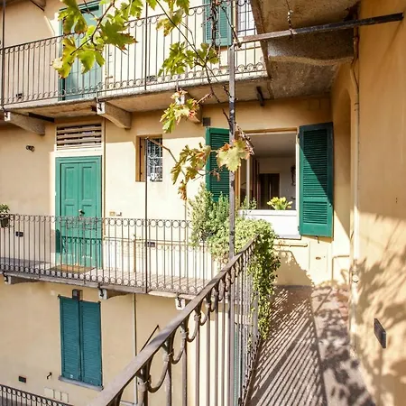 San Vittore- One Bedroom By Halldis Milão