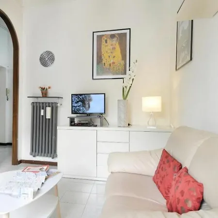 Apartment Fra Bartolomeo Milan