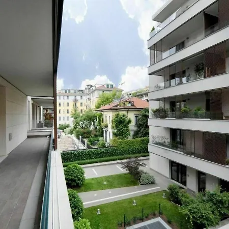 Apartman Cola Di Rienzo By Halldis Milánó