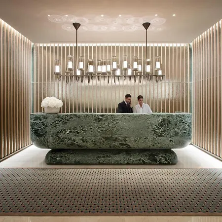 Hotel Four Seasons