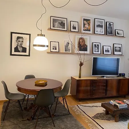 Salasco 20 - Bocconi Porta Romana Stylish Apt! Milano