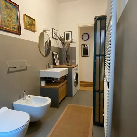 Appartamento Salasco 20 - Bocconi Porta Romana Stylish Apt!