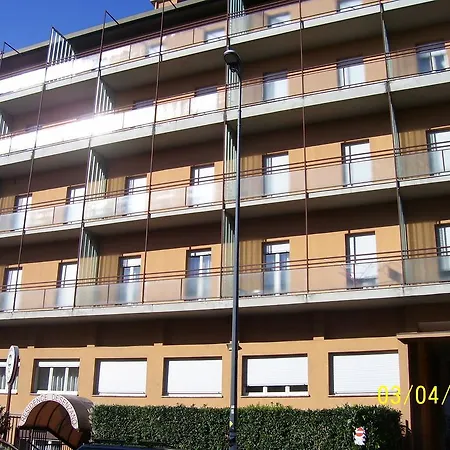 Aparthotel Desenzano 3*