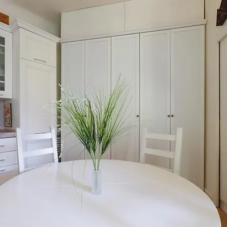 Contempora - Bilocale A Pochi Passi Piazza Baiamonti *