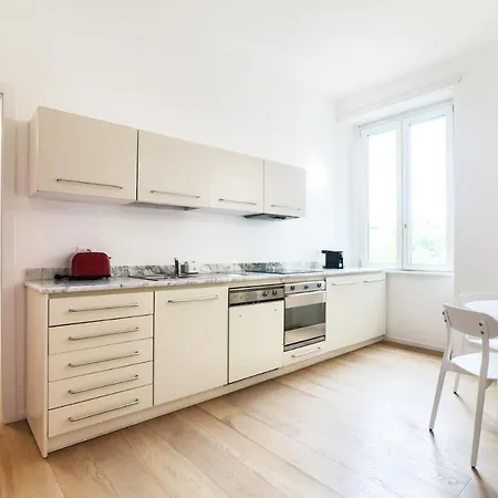 Contempora - One-bedroom Near The Park Montenapoleone - Brera Apartman Milánó