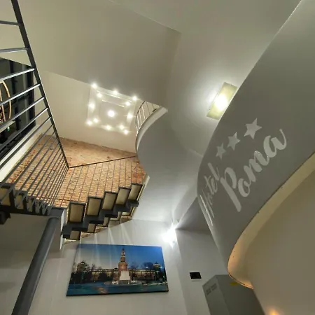 Hotel Poma
