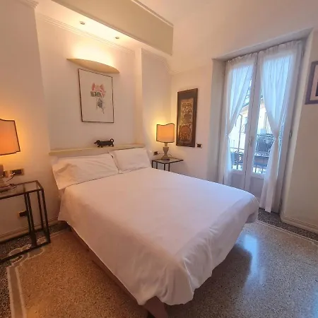Apartment Fontana Cozy Milan