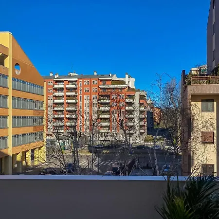 3 Bocconi Navigli Milão
