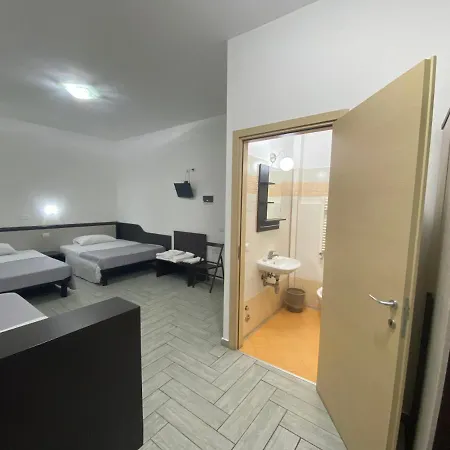 Poma 3* Milan