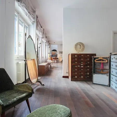 Lovely - Beautiful Loft With Terrace In Porta Romana Milaan