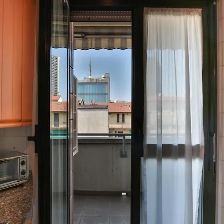 Appartamento Fara Haus Deluxe - 2 Bedrooms Milano