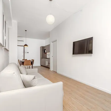 Casa Da Mirabello * Milan