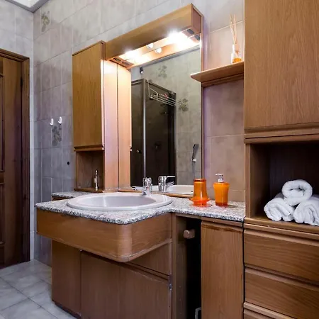 Happy & Beautiful Flat In ميلان