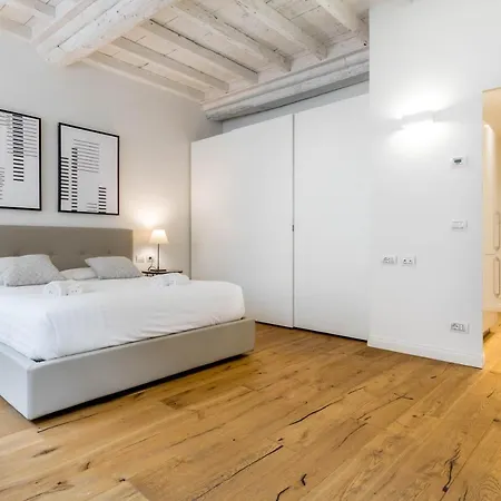 Altido Elegant Apartment In Perfect Centre Milán
