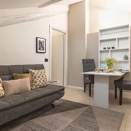 Hq - Corso Buenos Aires Apartamento *