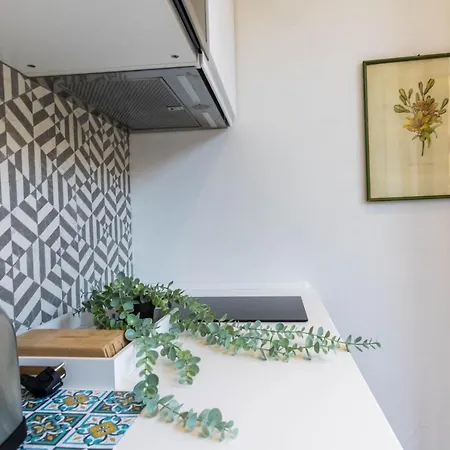 Joivy Lovely Flat For 2 On Quiet Street Near Centre Διαμέρισμα Μιλάνο