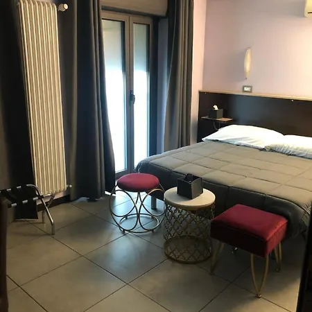 Camilla Guest house