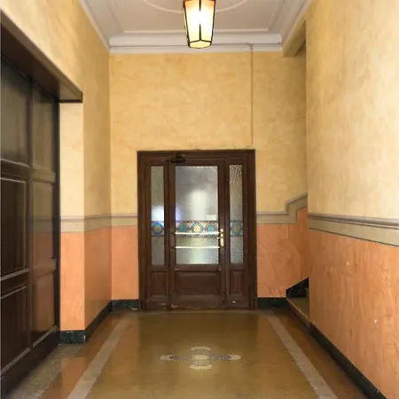 Leopardi21 Apartamento *