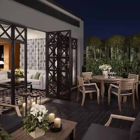 Four Seasons 5*