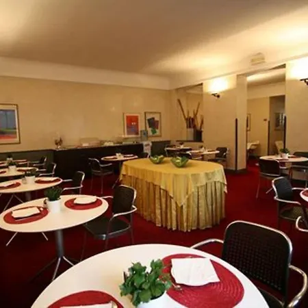 Club Отель 3*