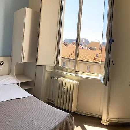 كينيدي ميلان