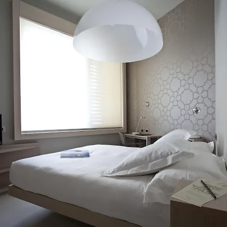 Hotel Nu 4*