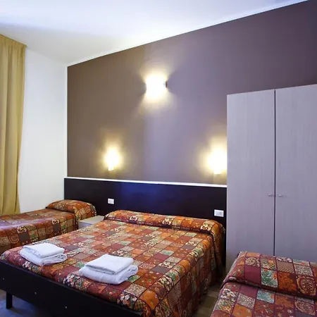Casa de hóspedes Villino 2*