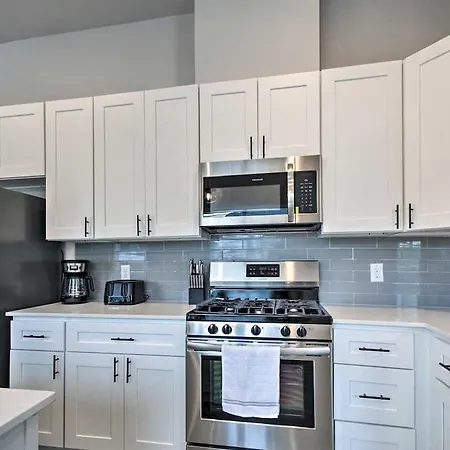 Genius Downtown Hotel 3*