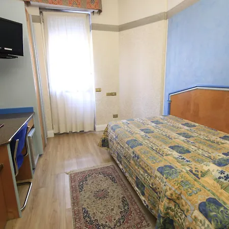Lido Otel Milano