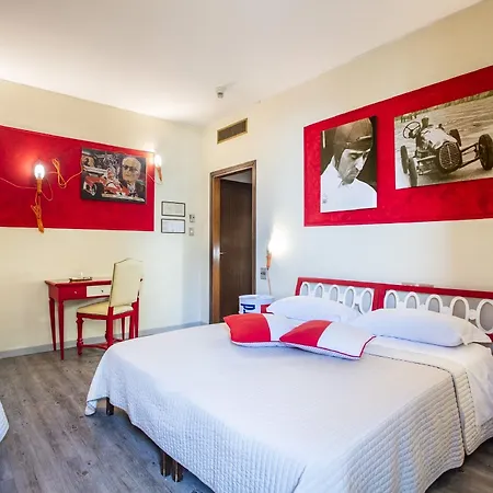 Admiral Hotel 4*