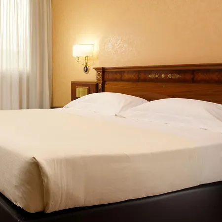 Unahotels Scandinavia Milano