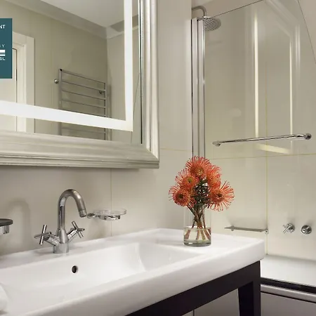 Unahotels Cusani Milano