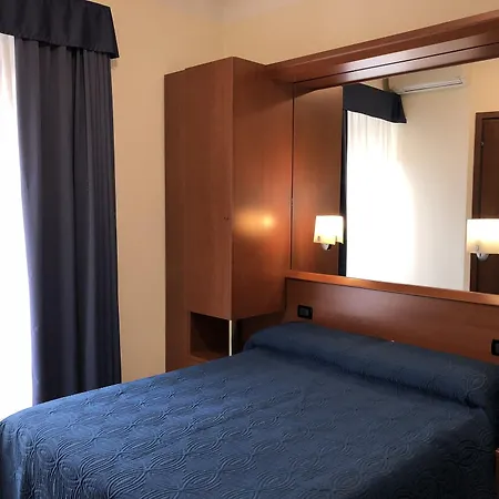 Aurora Hotell