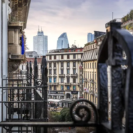 Lhp Napoleon Hotel 4*