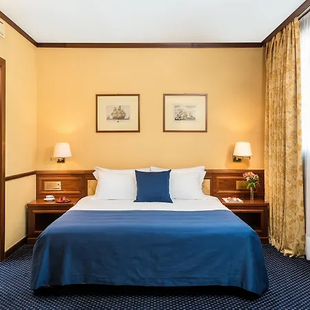 Hotell Leonardo Center Milano