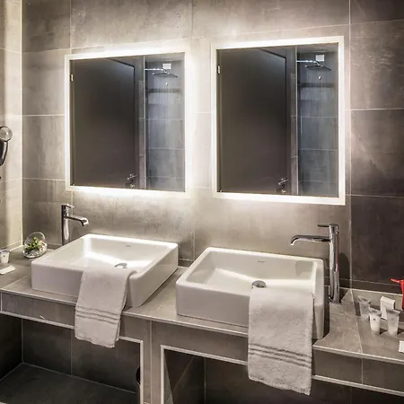 酒店 米兰斯派斯酒店 3*