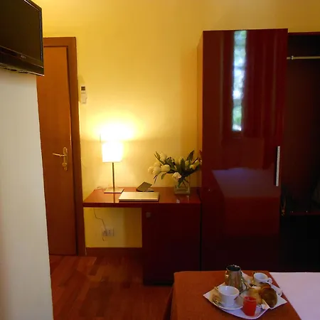 Minerva Hotel