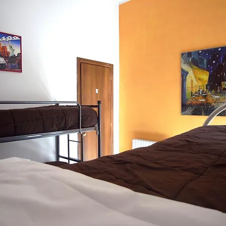 California Хостел