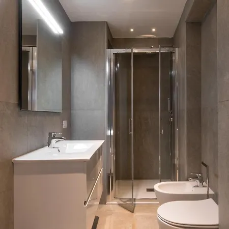 Brera Luxury Near Duomo With Wifi * Milánó