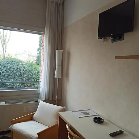 Siloe Hotel apartamentowy 3*