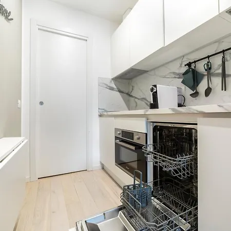Brand New Apts Lima M1 * Milano