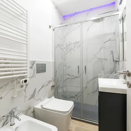Brand New Apts Lima M1 * Milano