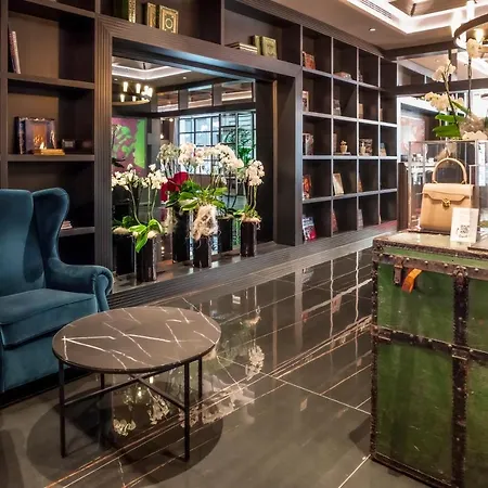 Palazzo Cornalia Milan