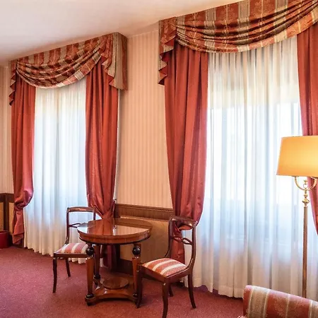 Palazzo Porta Romana Hotel