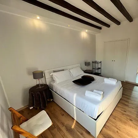 Lovely 1 Bdr In Paolo Sarpi * Milán